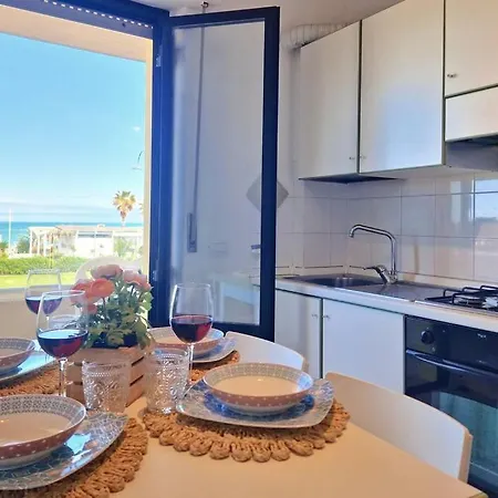 Miramare Terrazza Sul Mare, Wi-fi E Relax * Porto SantʼElpidio