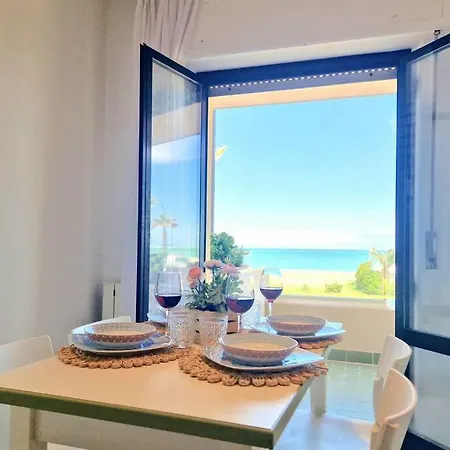 Miramare Terrazza Sul Mare, Wi-fi E Relax * Porto SantʼElpidio