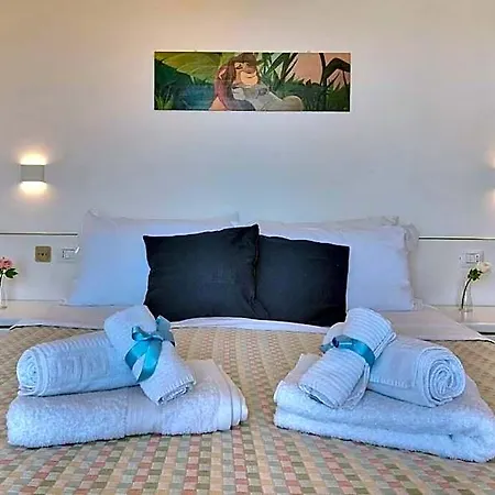 Apartmán Miramare Terrazza Sul Mare, Wi-fi E Relax Porto SantʼElpidio