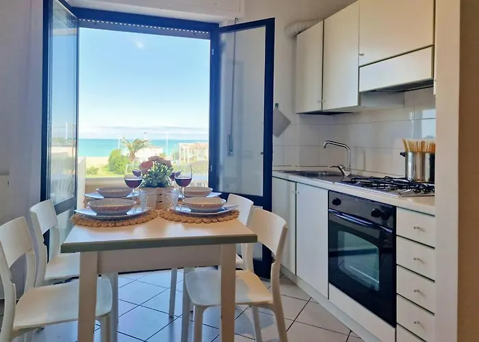 Miramare Terrazza Sul Mare, Wi-fi E Relax * Porto SantʼElpidio